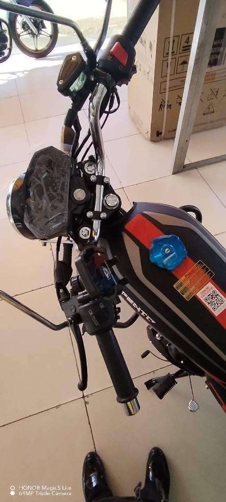 Vendo Moto ideal para trabajo