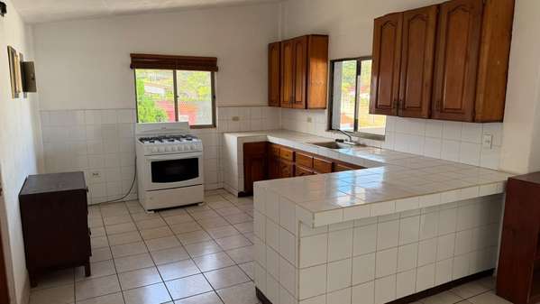 Rento Apartamento Amueblado las Colinas