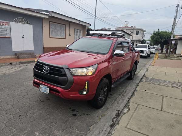 Toyota hilux intermedia 