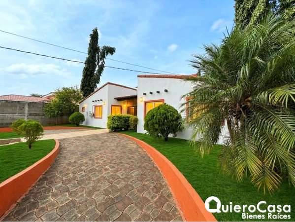 ¡Tu Nuevo Hogar Te Espera en Las Colinas!