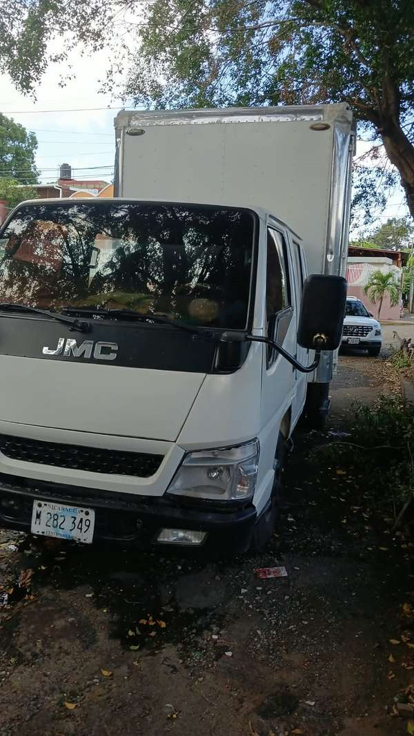 Vendo camion de 3.5 toneladas