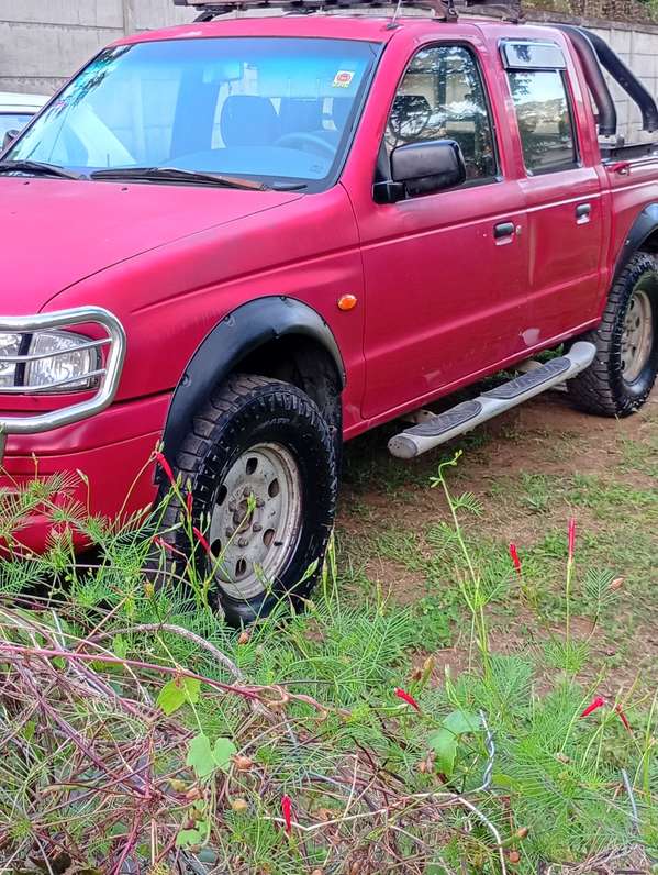 Vendo linda camioneta 4x4 todo terreno, mecánica diesel