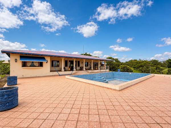 153 Acre Lakeview Farm in Rivas in Outside SJDS & Tola, Nicaragua