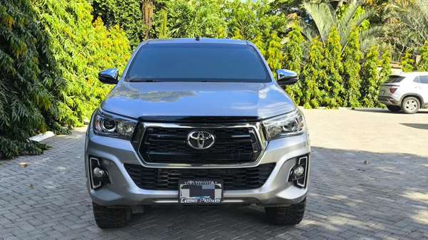 Toyota Hilux SRV 2021 / Automática / Excelentes Condiciones