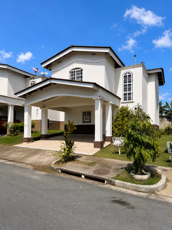 Venta de Casa en La Chorrera, Residencial Villa Real, 201m² de terreno y 168m² de construcción