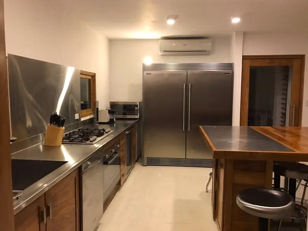 House per night in Buenaventura with private pool and 5 rooms