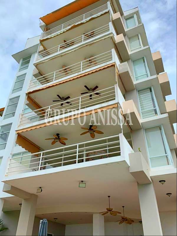 Se Vende Hermoso Apartamento en Playa Blanca Cod. 