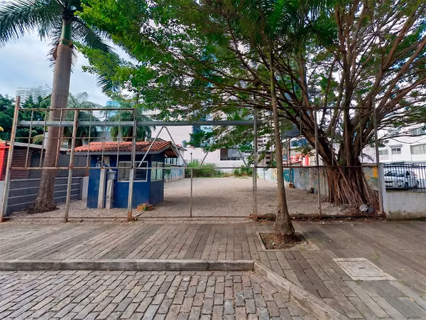 Terreno en Calle Uruguay, Bella Vista, de 600 m2
