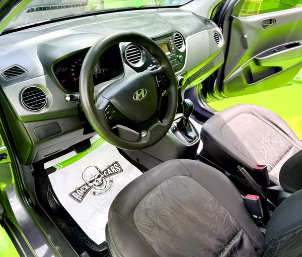 HYUNDAI GRAND I10 2016 AUTOMATICO excelente estado, como de agencia.