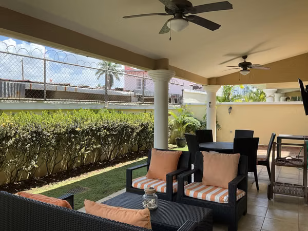 Sale of beautiful house located in the private residential Castel Novo