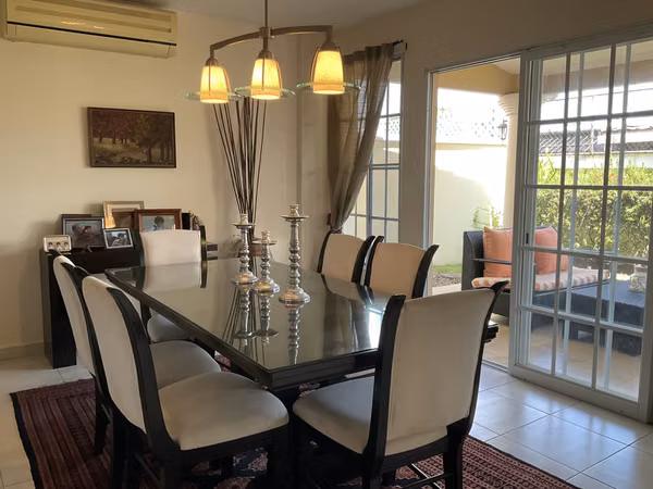 Sale of beautiful house located in the private residential Castel Novo