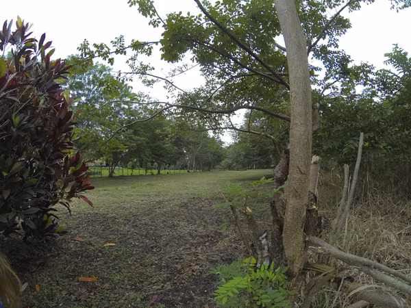 Venta de terreno subiendo a El Valle