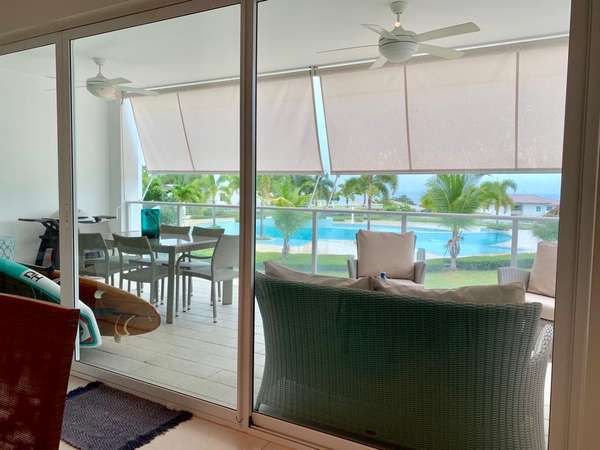 It sells Beautiful beach apartment in Bijao