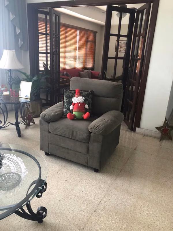 HOUSE FOR SALE HIGH BETANIA WITH BEAUTIFUL VIEW