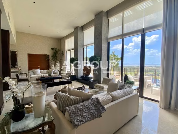 Santa Maria Court - Se Alquila Lujoso Apartamento