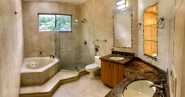 CASA EN VENTA EN CLAYTON - EMBASSY GARDEN