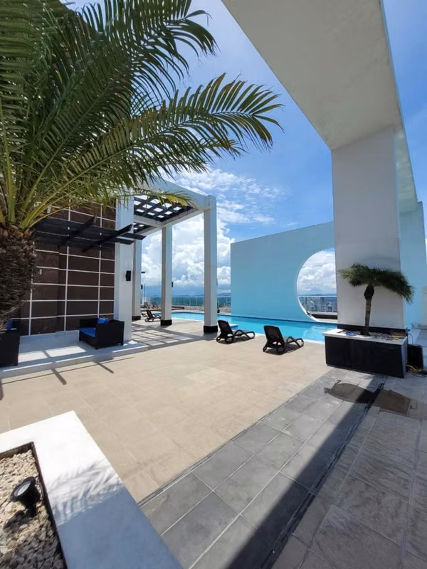 APARTMENT IN PH DESTINY - AVENIDA BALBOA