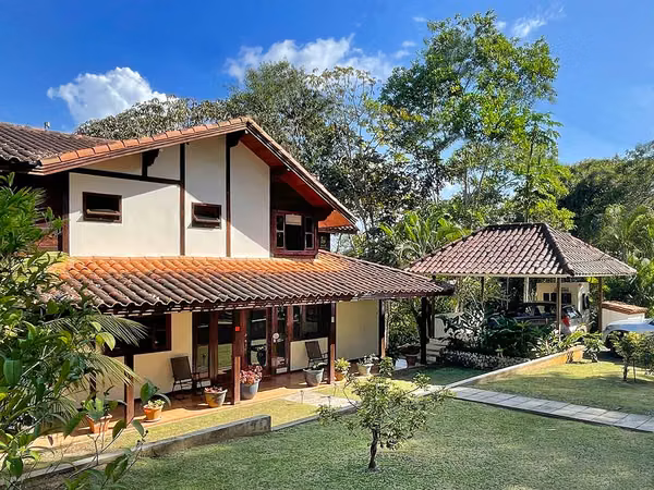 Amazing exotic-wood house 30 minutes from the city, now $299,000. ID 17970