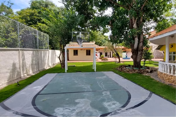 House sold in Punta Barco, Coronado