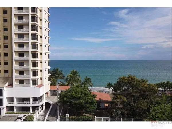 House with sea view, Playa Malibu, Nueva Gorgona