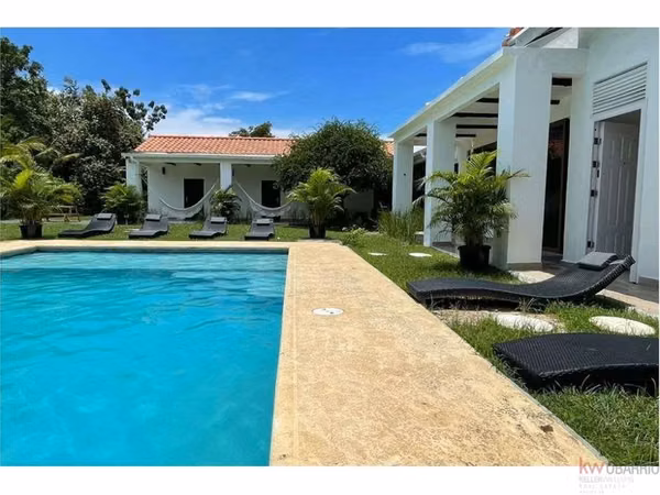 Beach House for Sale, Casa Nia, Punta Barco Viejo