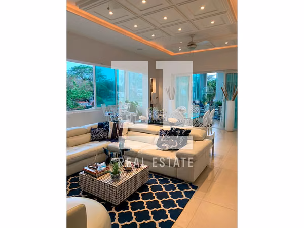Se vende apartamento en Punta Barco Village