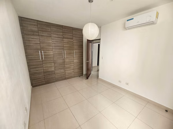 SE VENDE APARTAMENTO EN PH BRISA MARINA, COSTA DEL ESTE.
