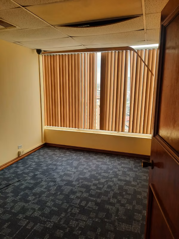 Office for RENT - OBARRIO