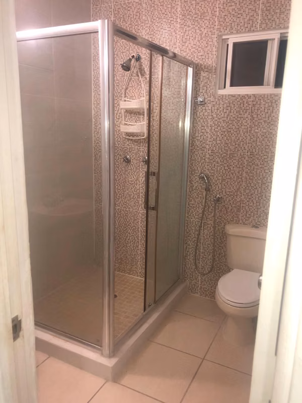 Ganga! Alquilo casa vacía en Brisas del Golf Norte