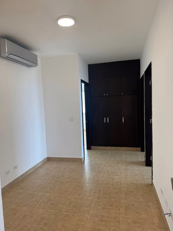 PH TITANIUM PRECIOSO APARTAMENTO Costa del este