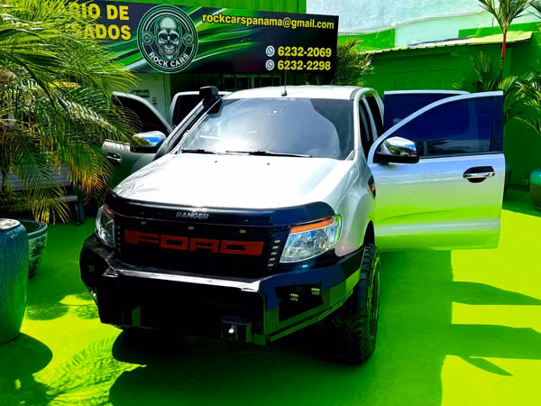 FORD RANGER XLT 2014 4X4 TURBO DIESEL SUPER OFFER READY FOR ANY TERRAIN.