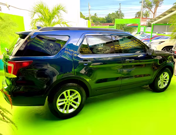 EXPLORER 2016 COMO DE AGENCIA, COMO NUEVA, EXCELENTE OFERTA.