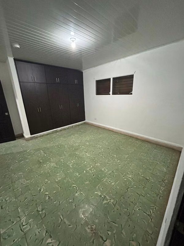 RENTED CENTRAL OFFICE IN CHITRÉ