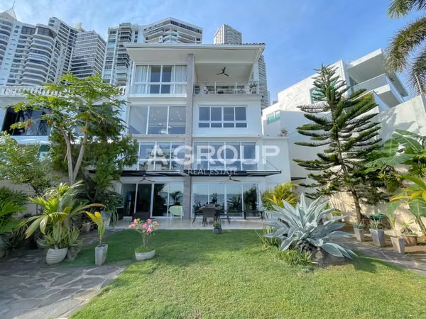 Punta Paitilla - House For Sale