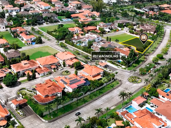 Se Vende Terreno en Costa del Este de 1,540.24 m2 Uso Residencial