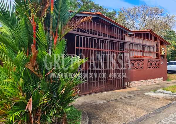 Opportunity! Sold Spacious House in La Chorrera