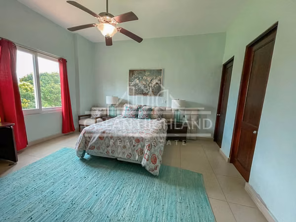 Sold Suitable in Punta Barco