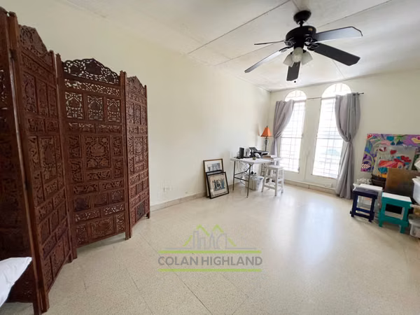 House for Sale in Los Angeles, Betania