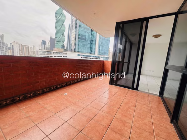 Apartment for Sale or Rent in PH Vista Obarrio