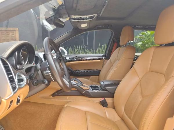 Porsche Cayenne GTS
