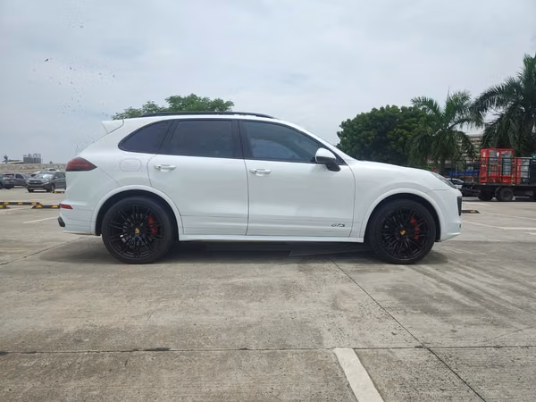 Porsche Cayenne GTS