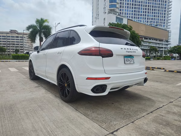 Porsche Cayenne GTS