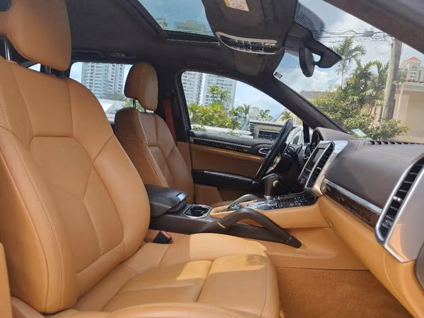 Porsche Cayenne GTS