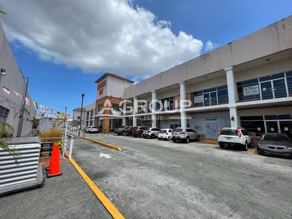 GANGA Brisas del Golf - Plaza Brisas 507 - Se Vende Local Comercial