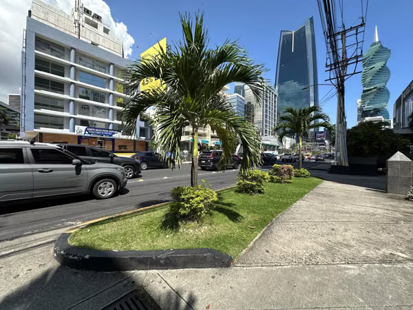 Sold 1,166 m2 Office at PH PBH (Torre BCT Bank) Calle 50