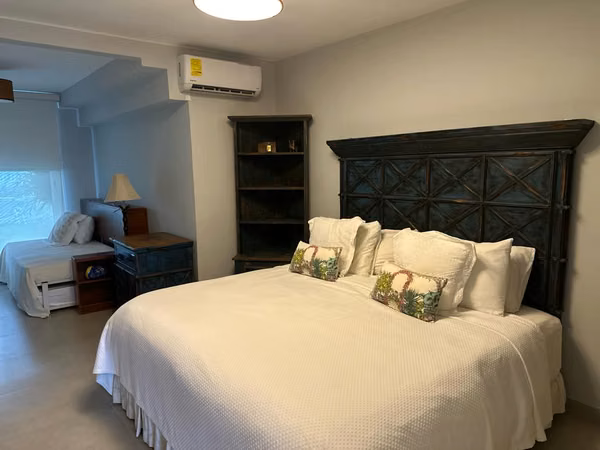 SELLS BEACH HOUSE WITH POOL AND BOHIO IN VISTAMAR SAN CARLOS