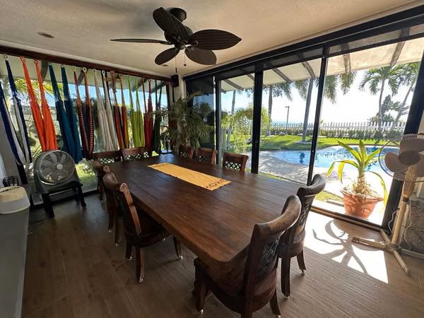 SELLS BEACH HOUSE WITH POOL AND BOHIO IN VISTAMAR SAN CARLOS