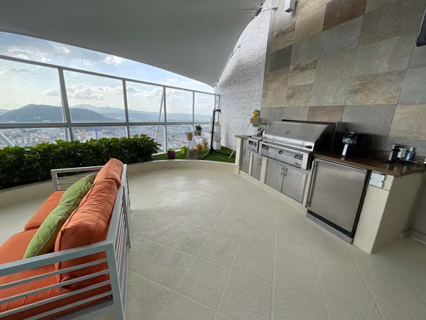 PENTHOUSE PH YACTH CLUB - APARTAMENTO AMOBLADO - VISTA AL MAR - PANAMA