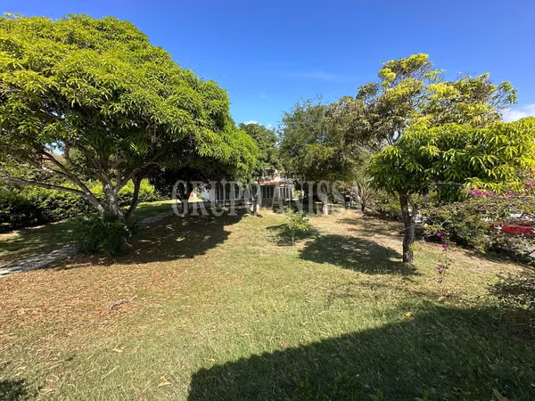 Oportunidad! Se Vende bella Casa de Playa 3 en 1  Frente al Mar en Gorgona!