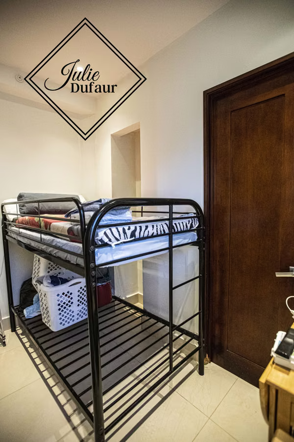 The Reserve 184m2 2 recs with tenant $595,000